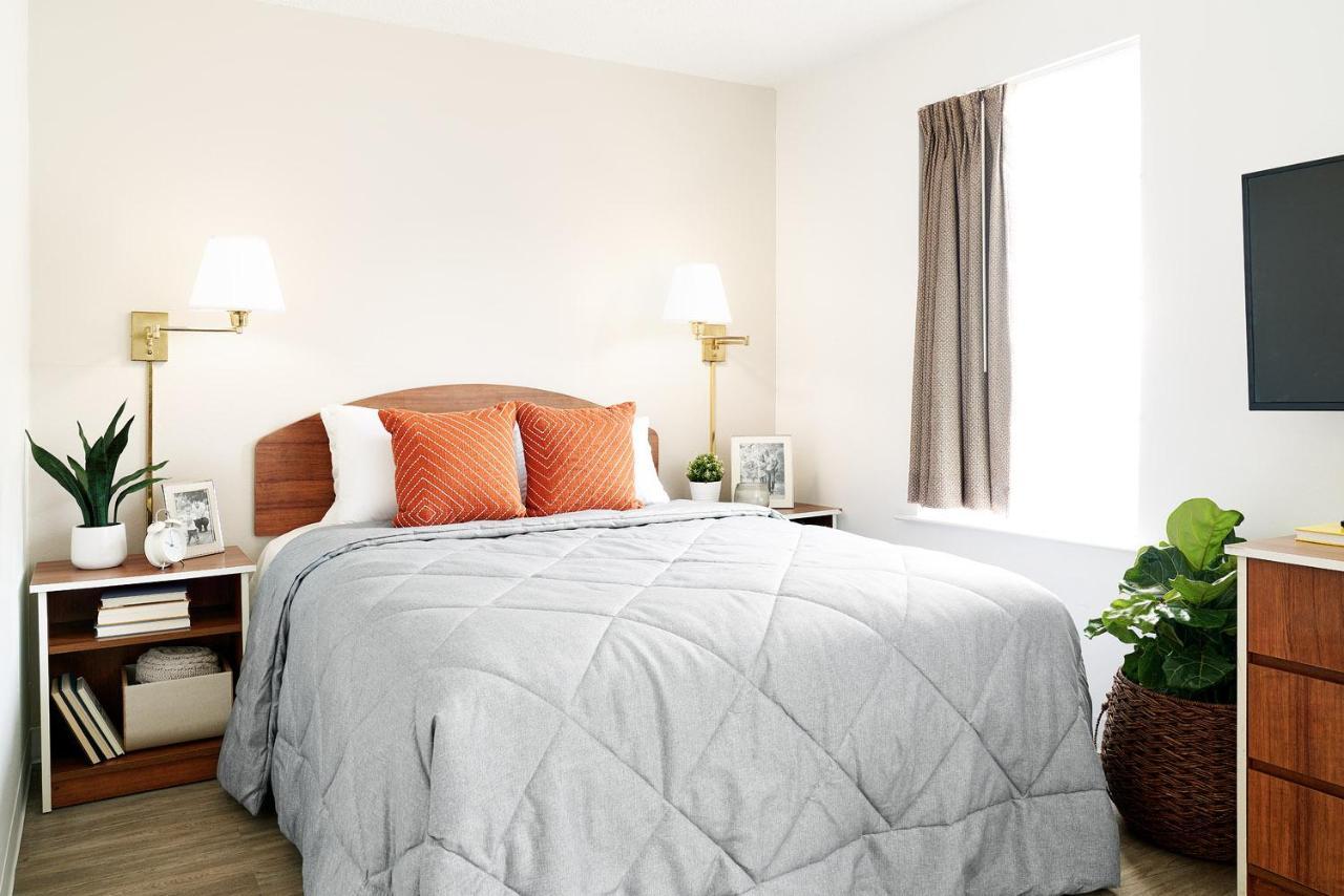Intown Suites Extended Stay Arlington Tx - Oak Village Dış mekan fotoğraf